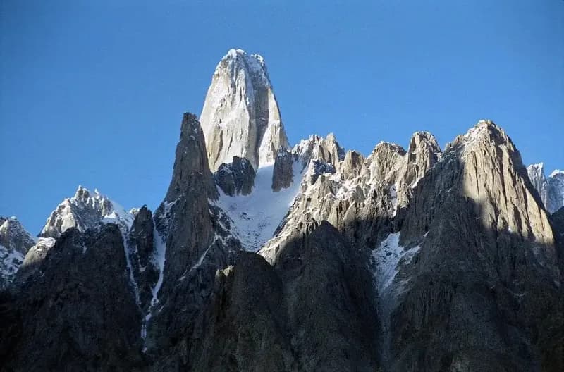 Uli Biaho Tower